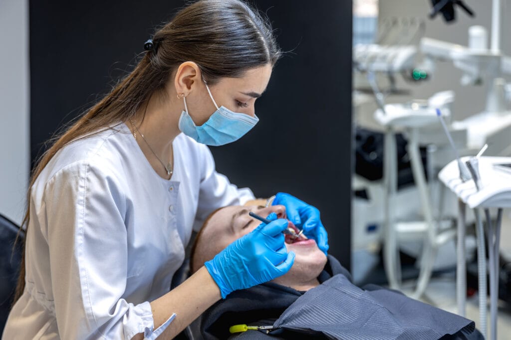 costo estrazione dente